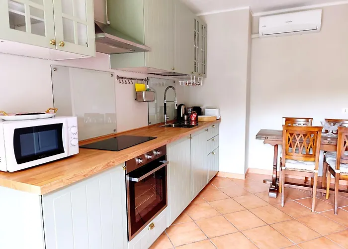 Almarea, A House Between The Sea And Olive Trees アパート インペリア