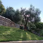 Almarea, A House Between The Sea And Olive Trees