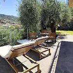 Almarea, A House Between The Sea And Olive Trees 임페리아