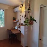 Almarea, A House Between The Sea And Olive Trees 아파트 *