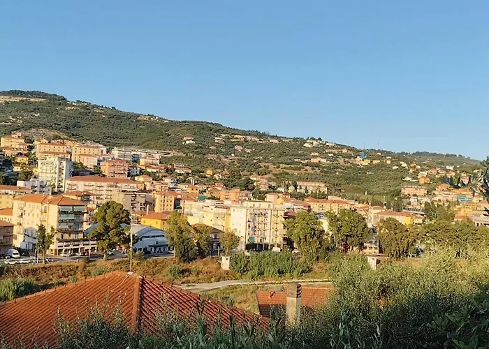 Almarea, A House Between The Sea And Olive Trees